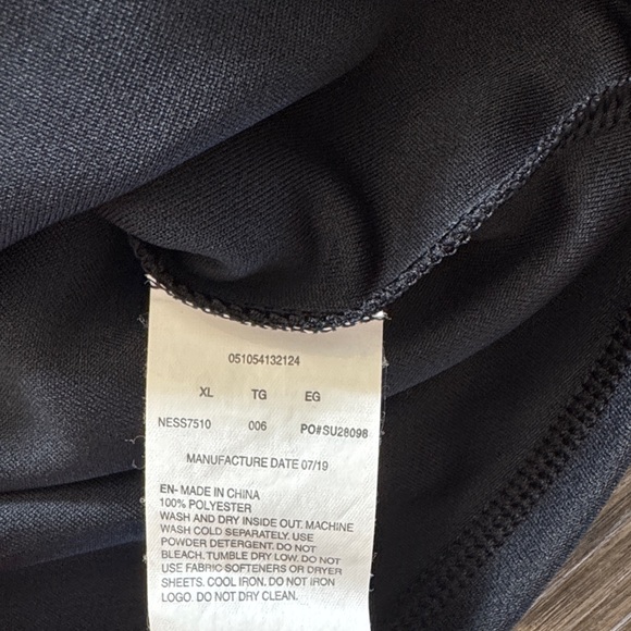 Nike Black Short Sleeve Dri-FIT Athletic Tee - Picture 4 of 7